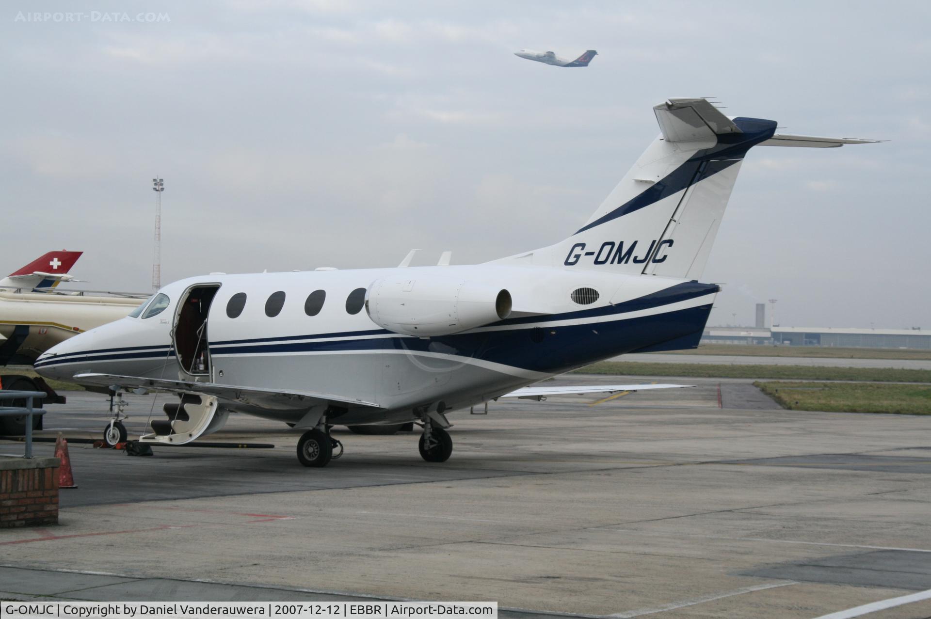 G-OMJC, 2003 Raytheon 390 Premier I C/N RB-88, General Aviation apron