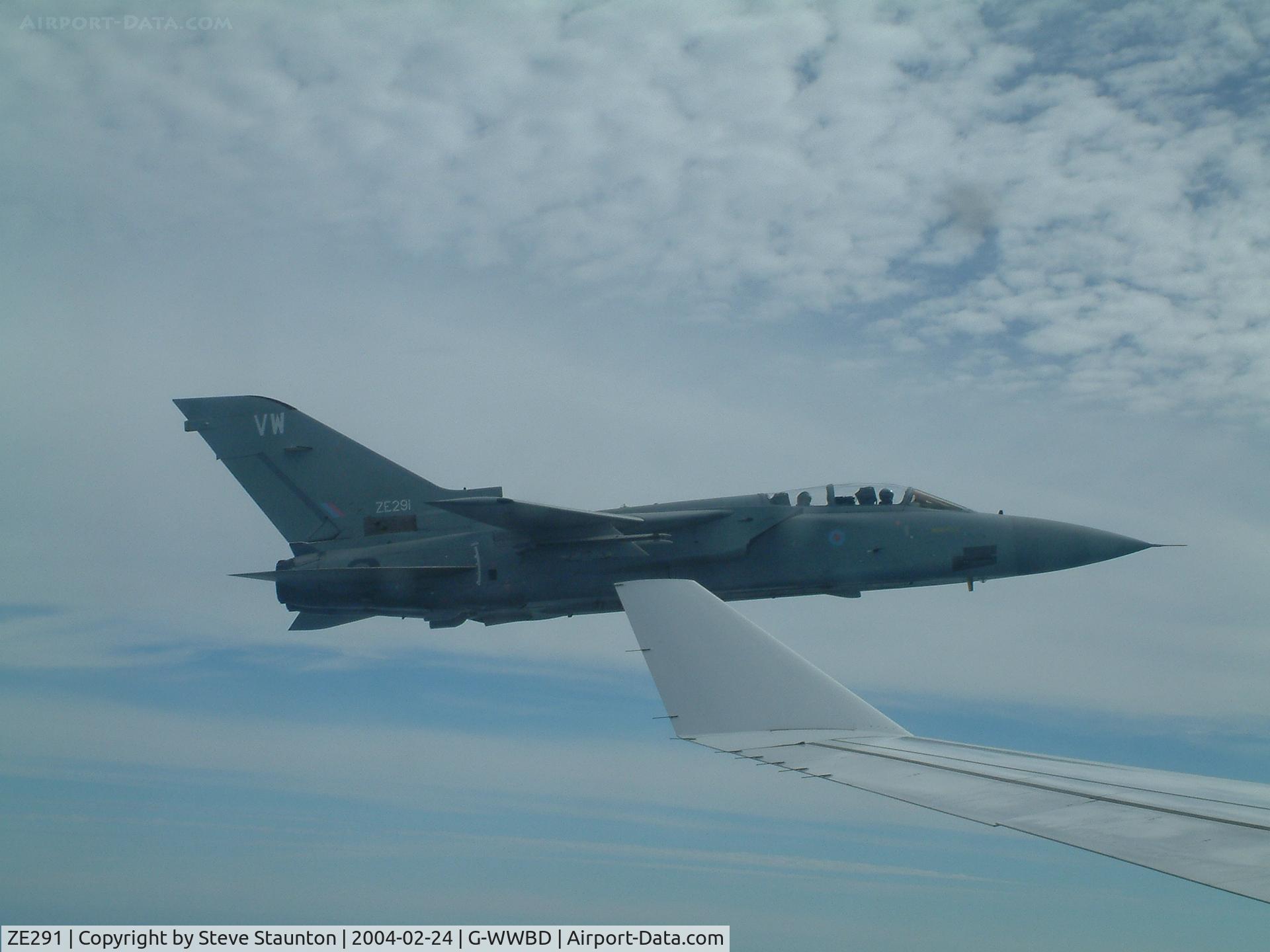 ZE291, 1987 Panavia Tornado F.3 C/N 624/AS037/3278, Taken from inside Airbus A330 G-WWBD on departure from the Falkland Islands 24th February 2004