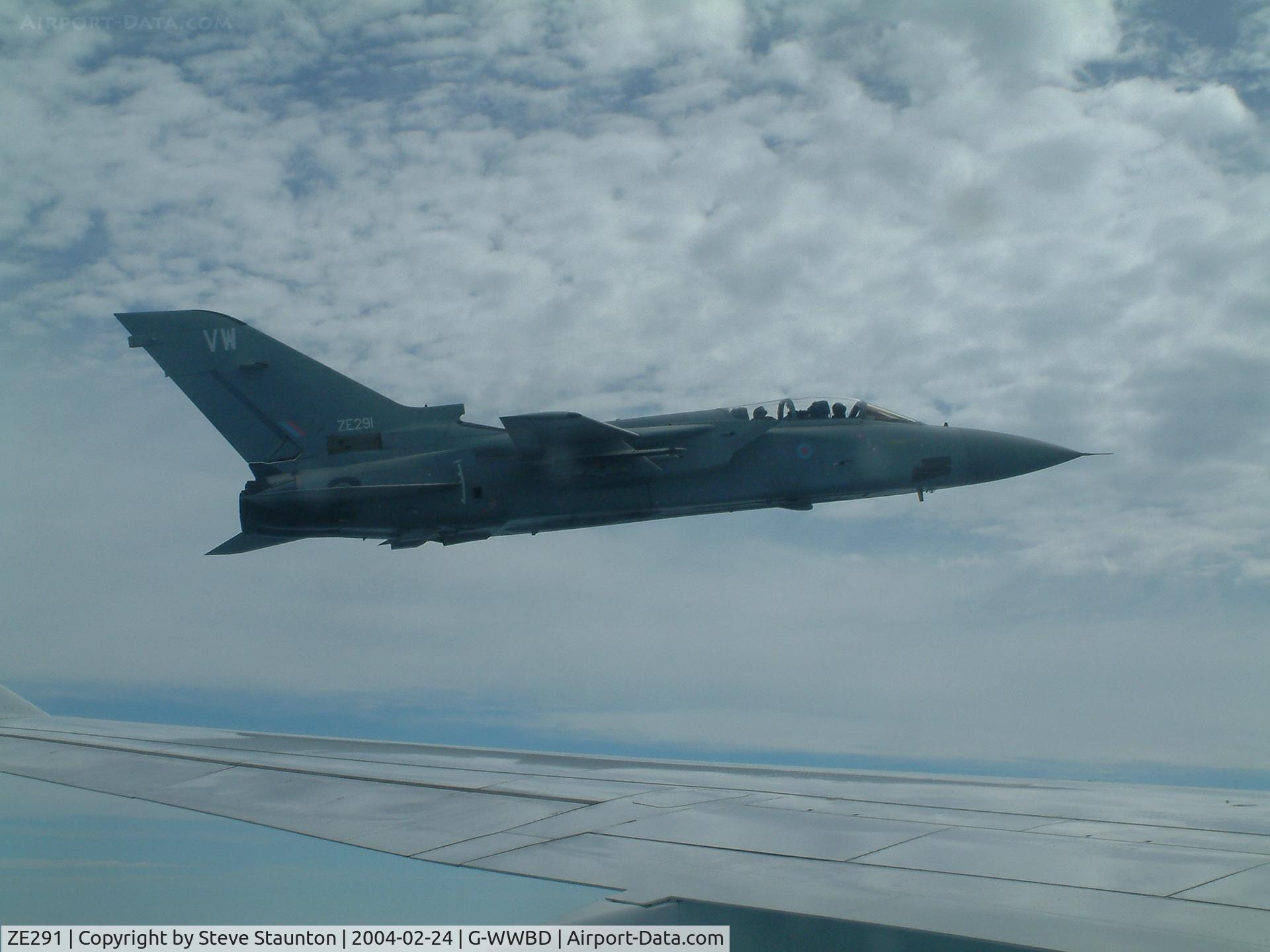 ZE291, 1987 Panavia Tornado F.3 C/N 624/AS037/3278, Taken from inside Airbus A330 G-WWBD on departure from the Falkland Islands 24th February 2004
