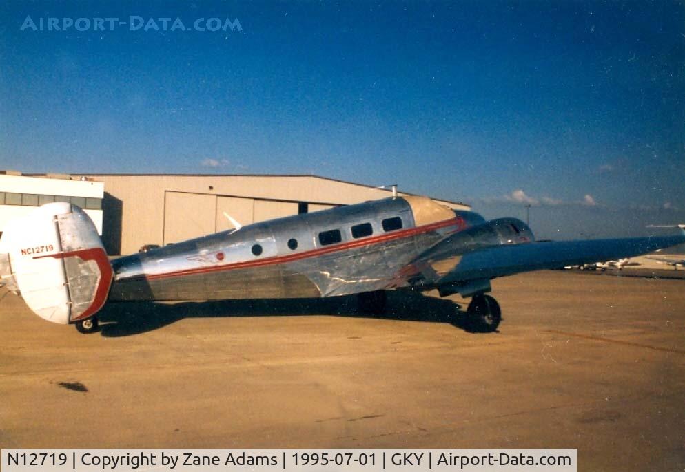 N12719, 1944 Beech UC-45J Expeditor C/N 51125, At Arlington Municipal