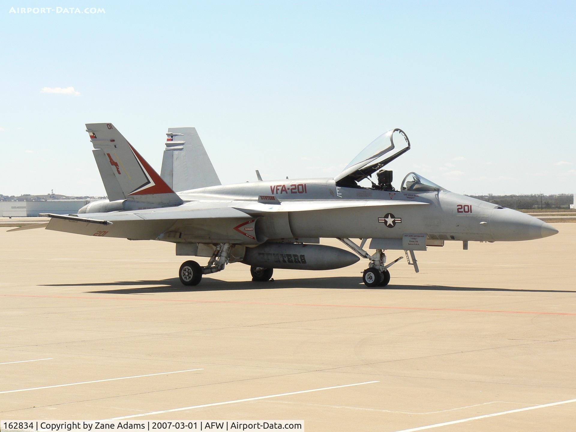 162834, McDonnell Douglas F/A-18A Hornet C/N 0351, On the ramp at Allaince Ft. Worth