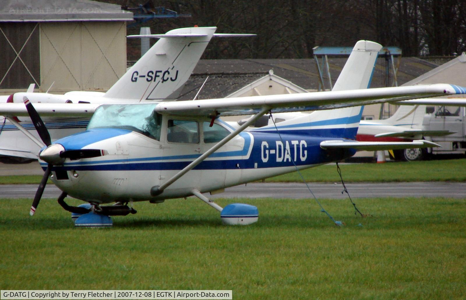 G-DATG, 1976 Reims F182P Skylane C/N F18200013, Cessna F182P at a very wet Oxford Kidlington