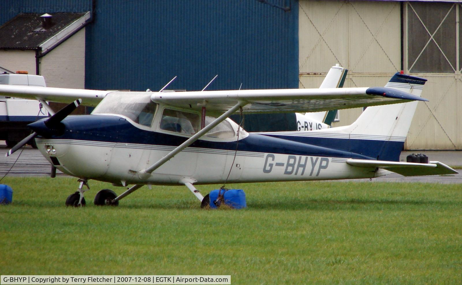 G-BHYP, 1974 Reims F172M Skyhawk Skyhawk C/N 1108, Cessna F172M at a very wet Oxford Kidlington