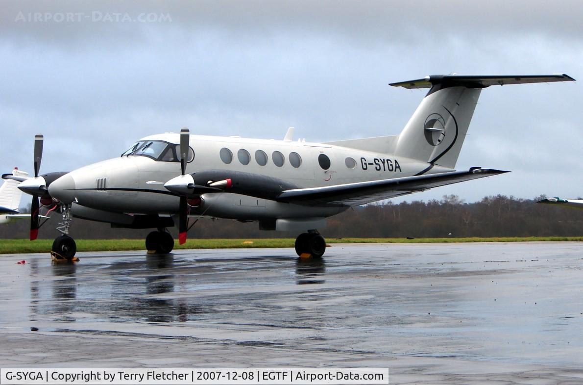 G-SYGA, 1982 Beech B200 Super King Air King Air C/N BB-1044, Beech 200 at Fairoaks