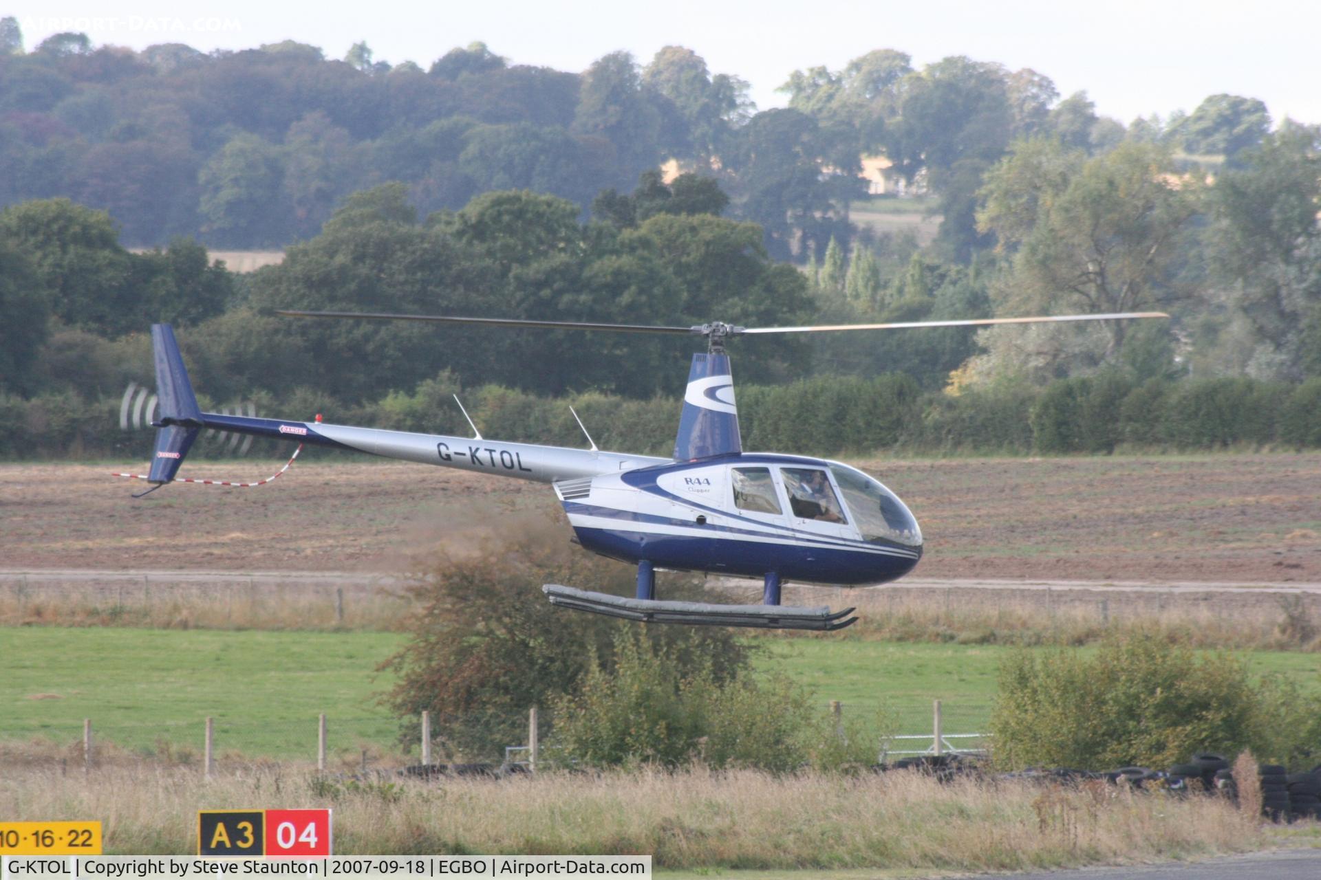 G-KTOL, 2000 Robinson R44 Clipper C/N 0780, Taken at Halfpenny Green 18th September 2007