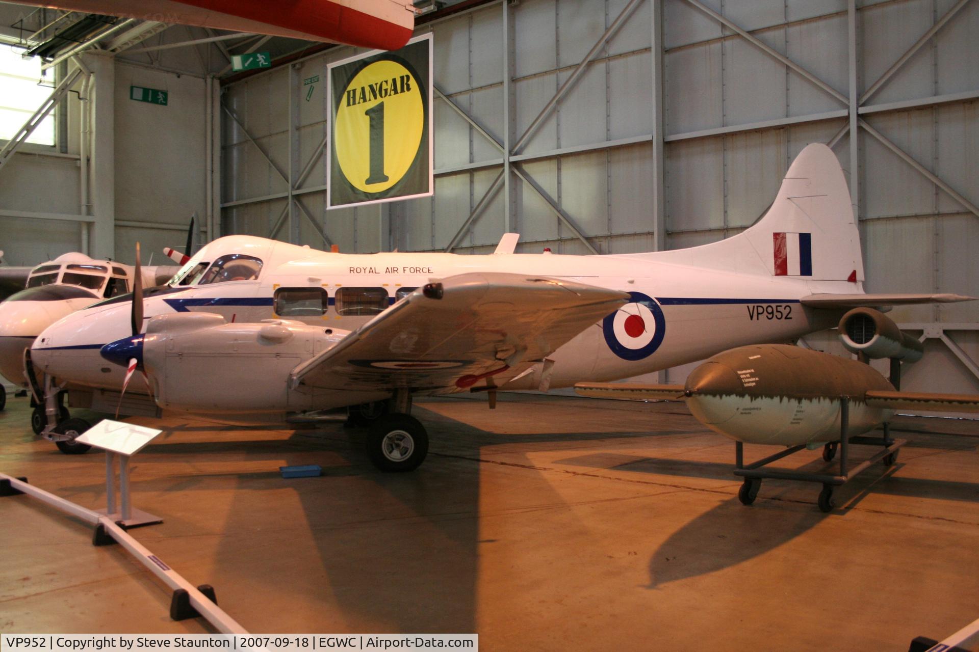 VP952, De Havilland DH-104 Devon C.2 C/N 04048, Taken at Cosford 18th September 2007