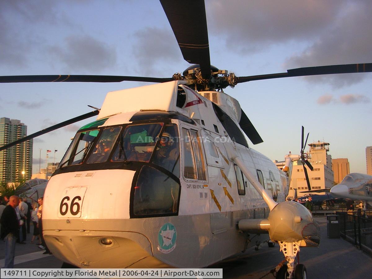 149711, Sikorsky SH-3H Sea King C/N 61128, SH-3A Seaking at Midway