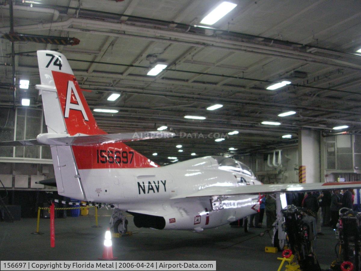 156697, North American T-2C Buckeye C/N 318-12, T-2C Buckeye at Midway