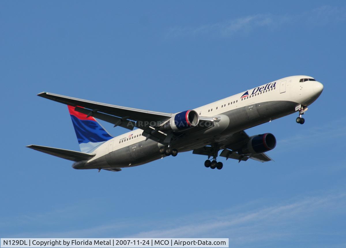 N129DL, 1988 Boeing 767-332 C/N 24079, Delta