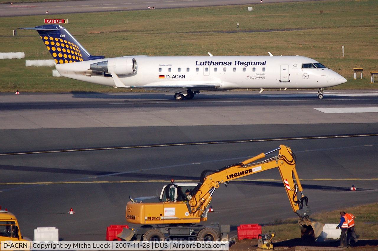 D-ACRN, 2001 Canadair CRJ-200LR (CL-600-2B19) C/N 7486, Taxiing to the gate