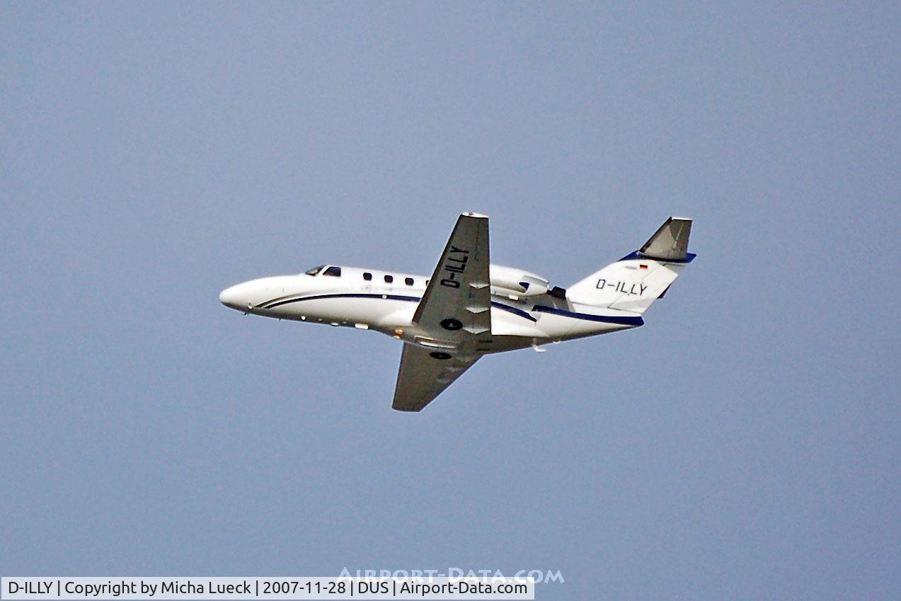 D-ILLY, 2001 Cessna 525 CitationJet CJ1 C/N 525-0442, Climbing out of Duesseldorf