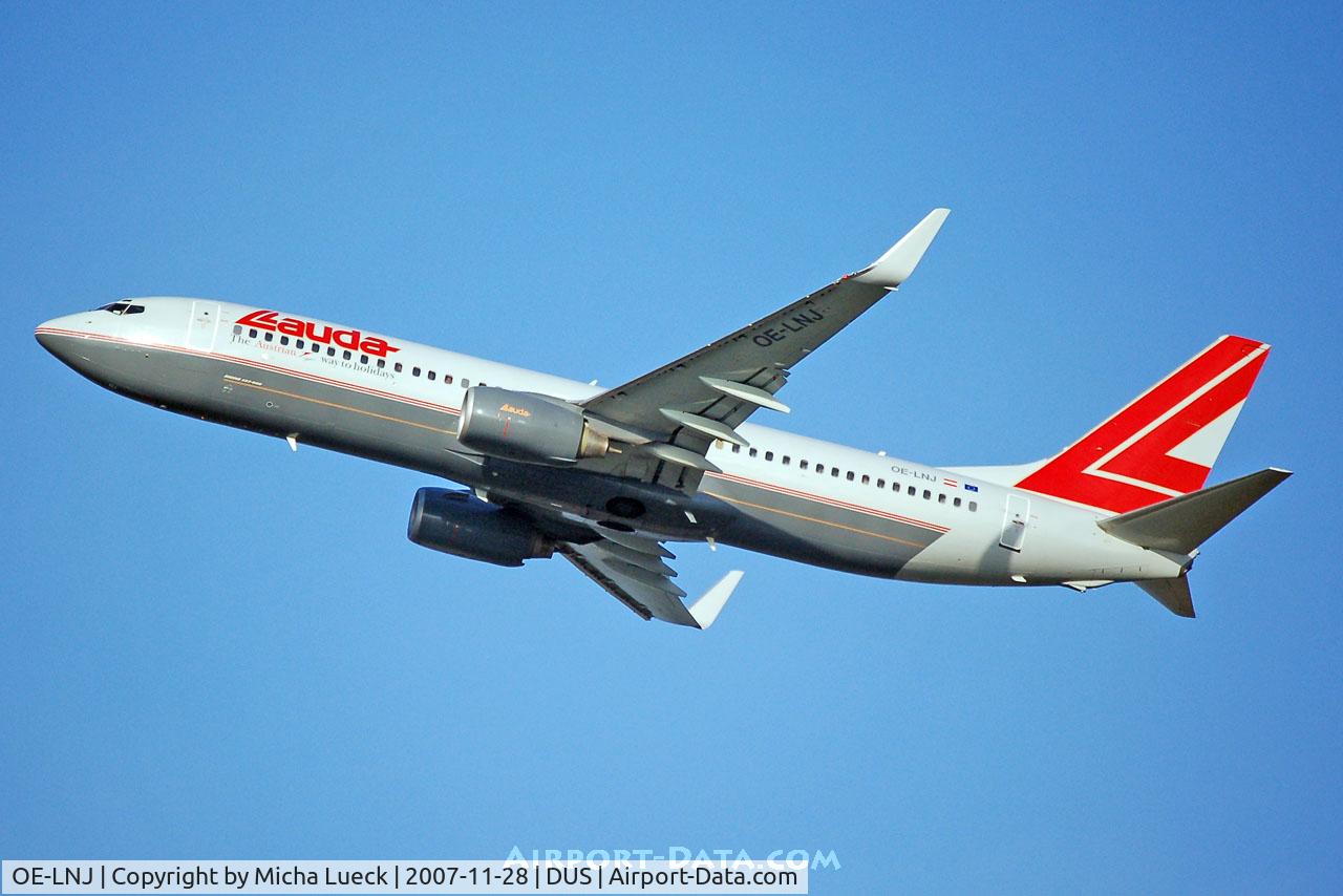 OE-LNJ, 1998 Boeing 737-8Z9 C/N 28177, Climbing out of Duesseldorf