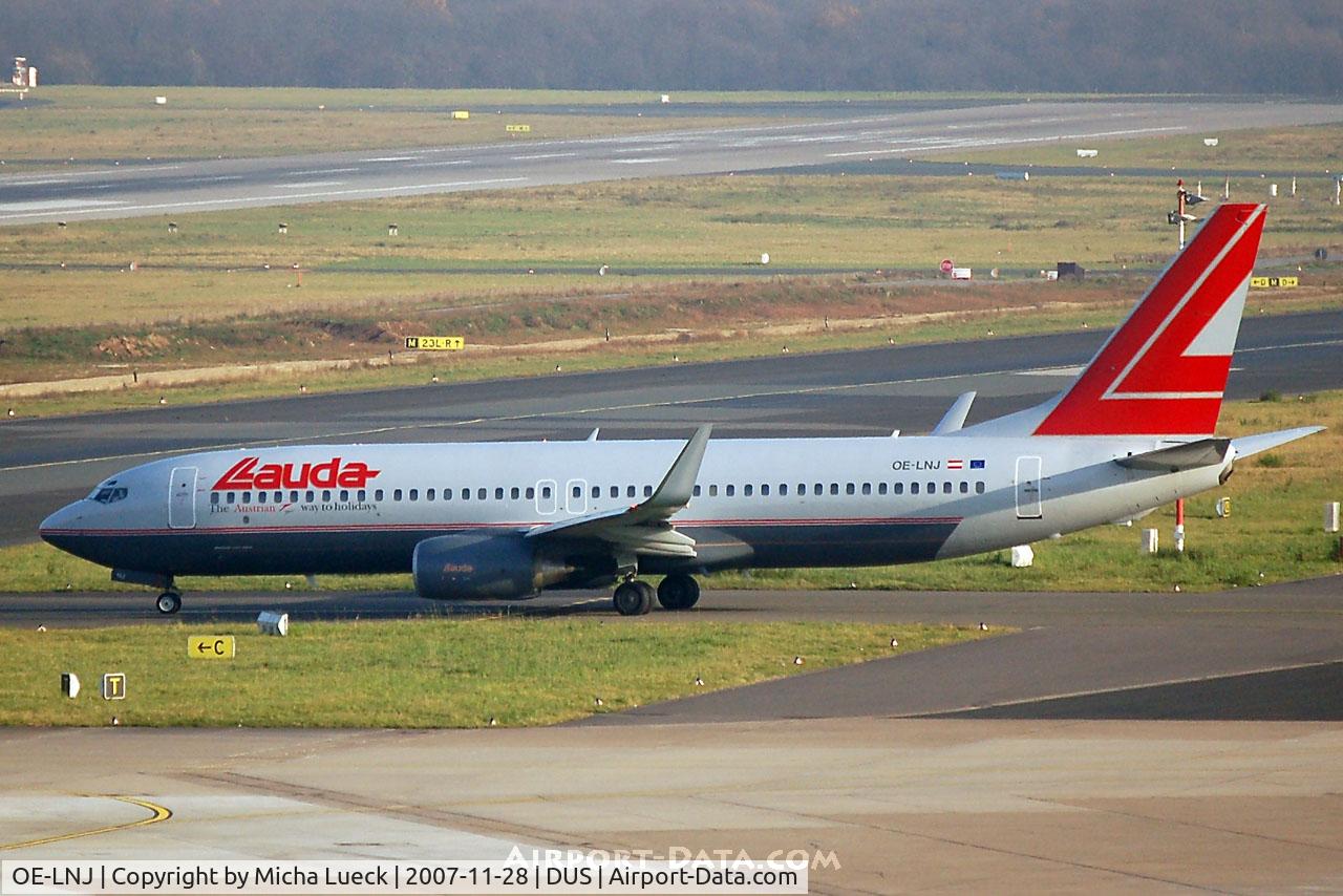 OE-LNJ, 1998 Boeing 737-8Z9 C/N 28177, Taxiing to the runway