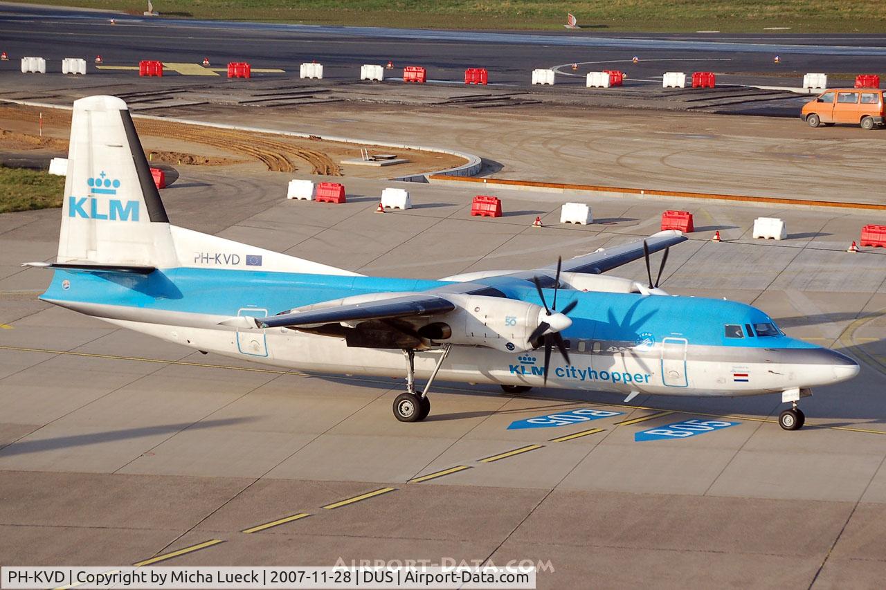 PH-KVD, 1990 Fokker 50F C/N 20197, Taxiing to the runway
