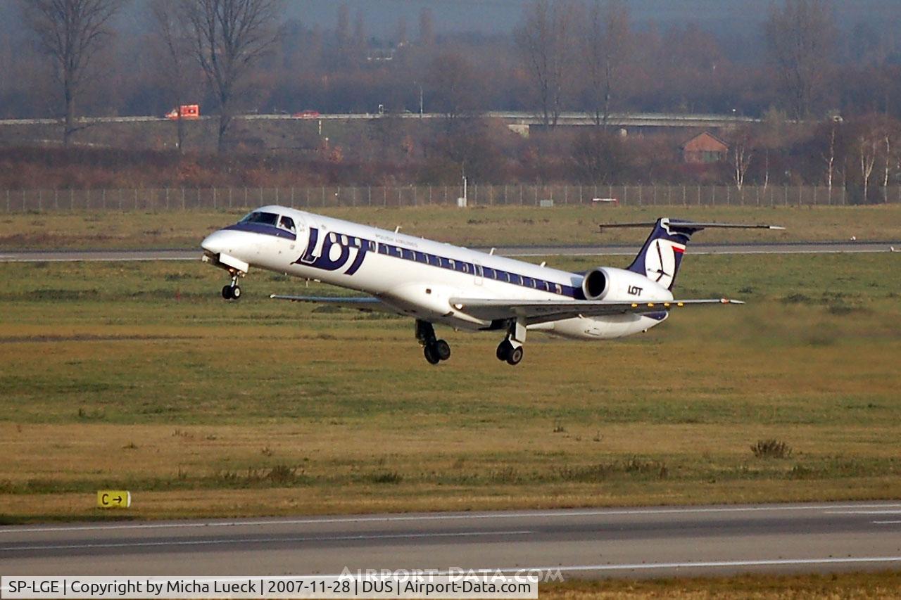 SP-LGE, 2000 Embraer ERJ-145MP (EMB-145MP) C/N 145285, Taking off