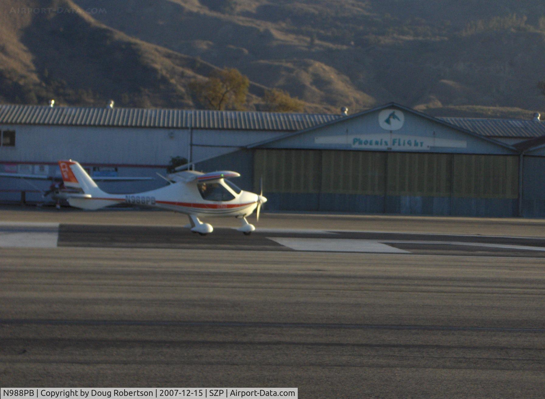 N988PB, 2005 Flight Design CTSW C/N 05-03-03, 2005 Flight Design CTSW, Rotax 912 100 Hp, takeoff roll Rwy 22