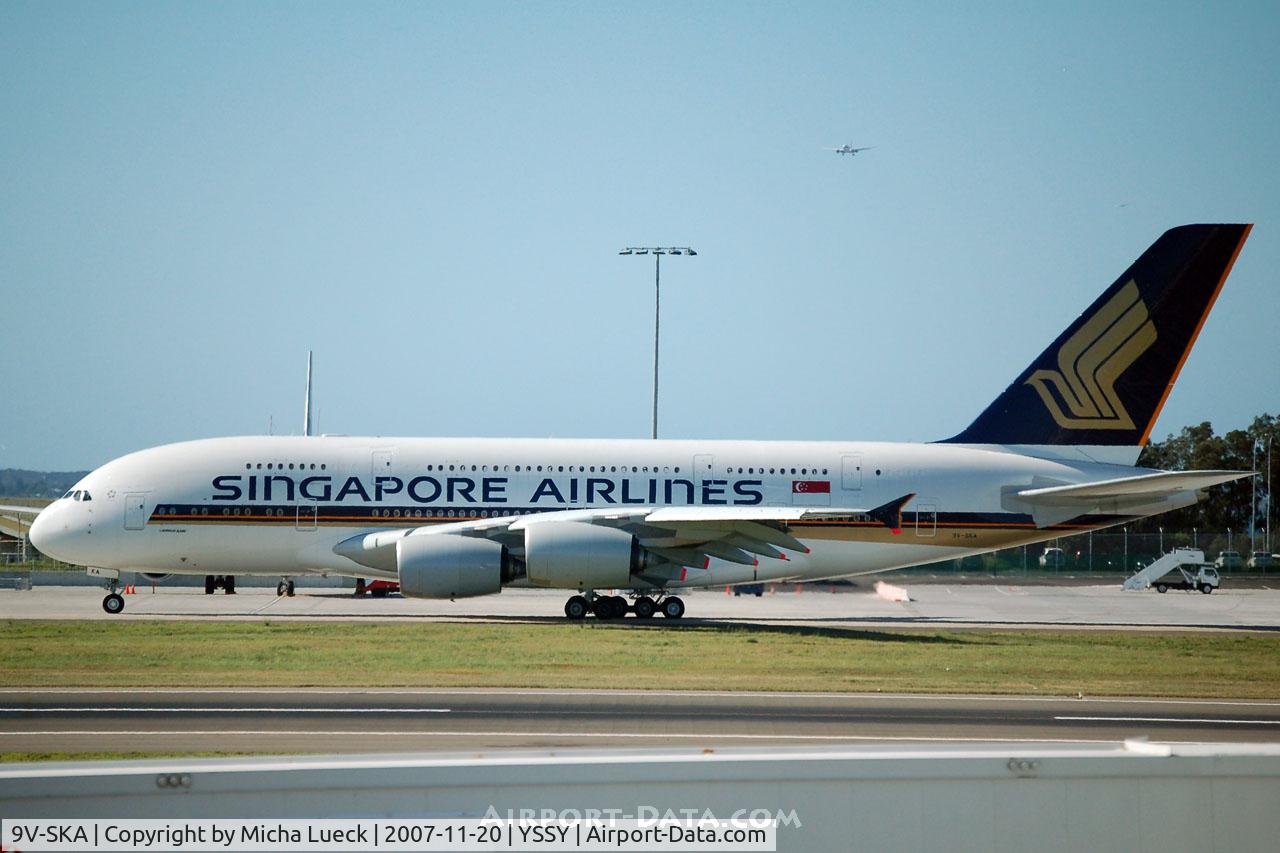 9V-SKA, 2007 Airbus A380-841 C/N 003, Taxiing to the runway