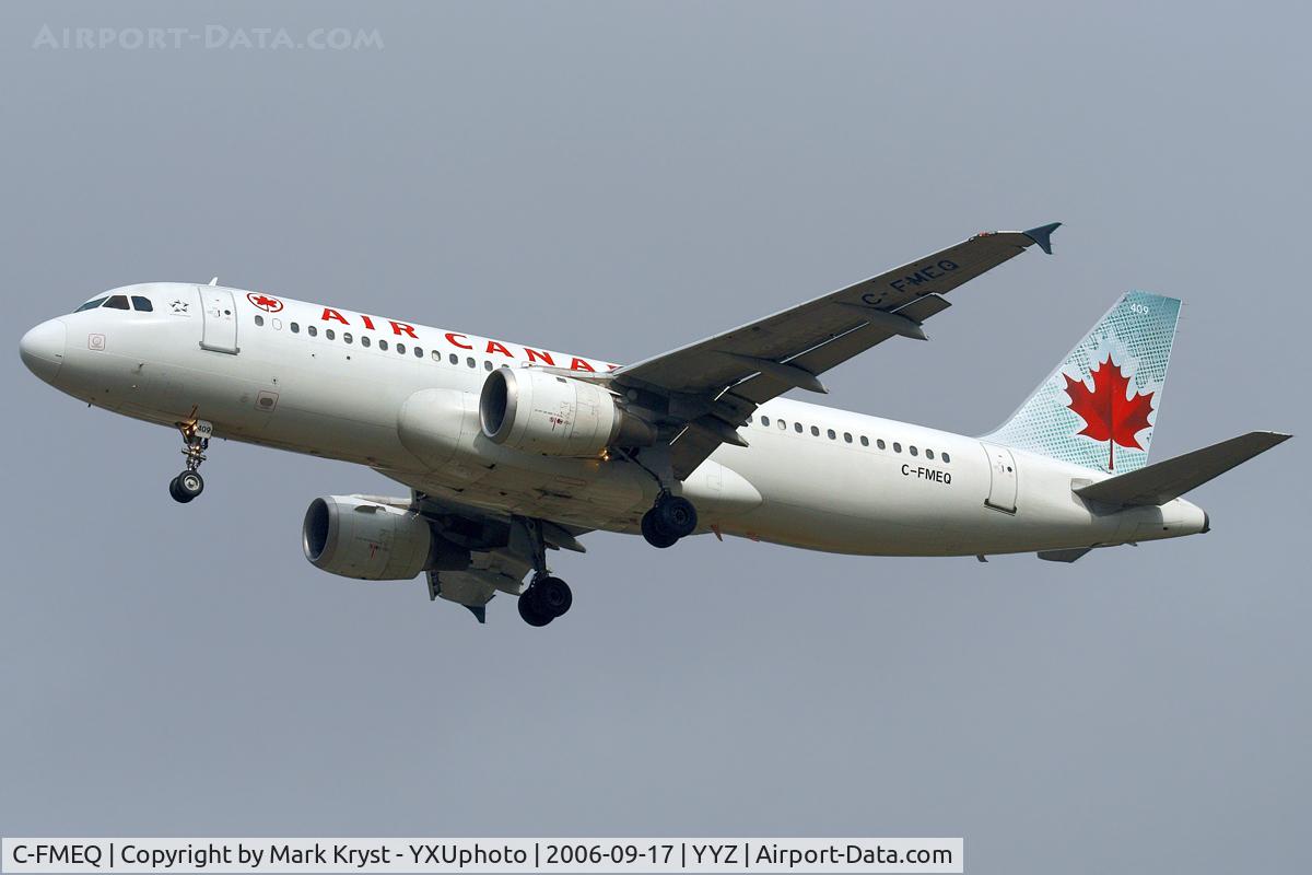 C-FMEQ, 1992 Airbus A320-211 C/N 302, Short final for RWY24R.