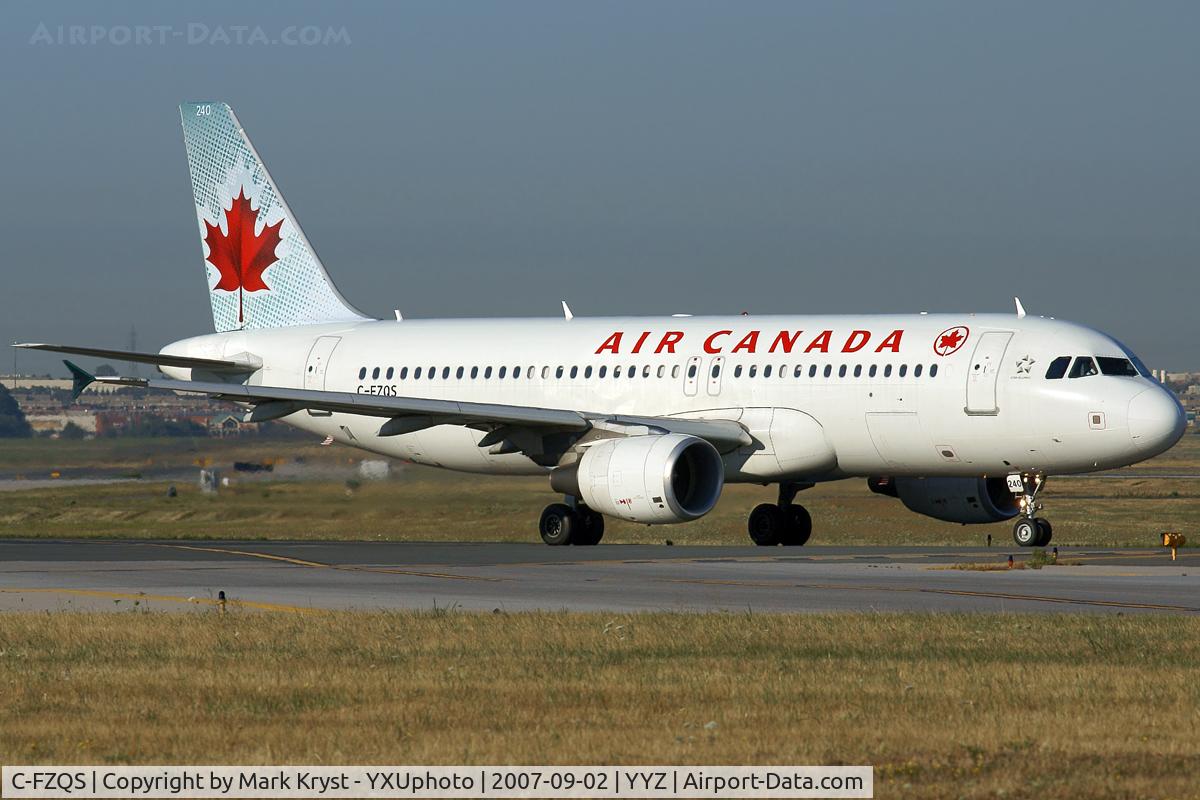 C-FZQS, 2003 Airbus A320-214 C/N 2145, Taxiing for departure via RWY23.