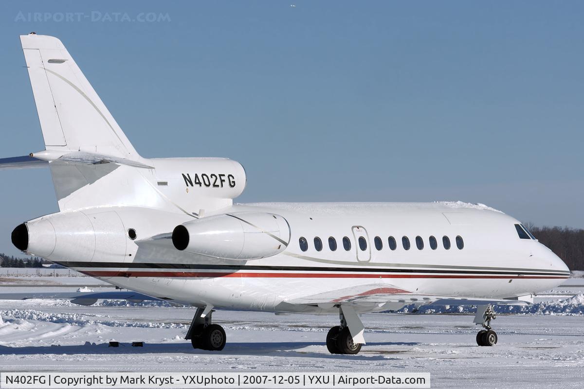 N402FG, 1990 Dassault Falcon 900 C/N 87, Parked on Ramp III.