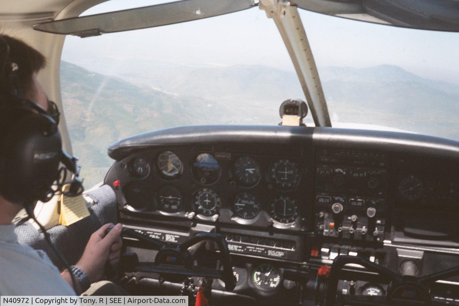 N40972, 1974 Piper PA-28-140 C/N 28-7425196, San Diego. CA
