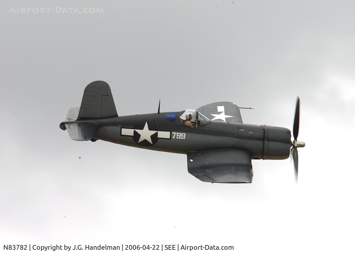 N83782, 1942 Vought F4U-1 Corsair C/N 3884 (Bu 17799), Fly By at Gillespie