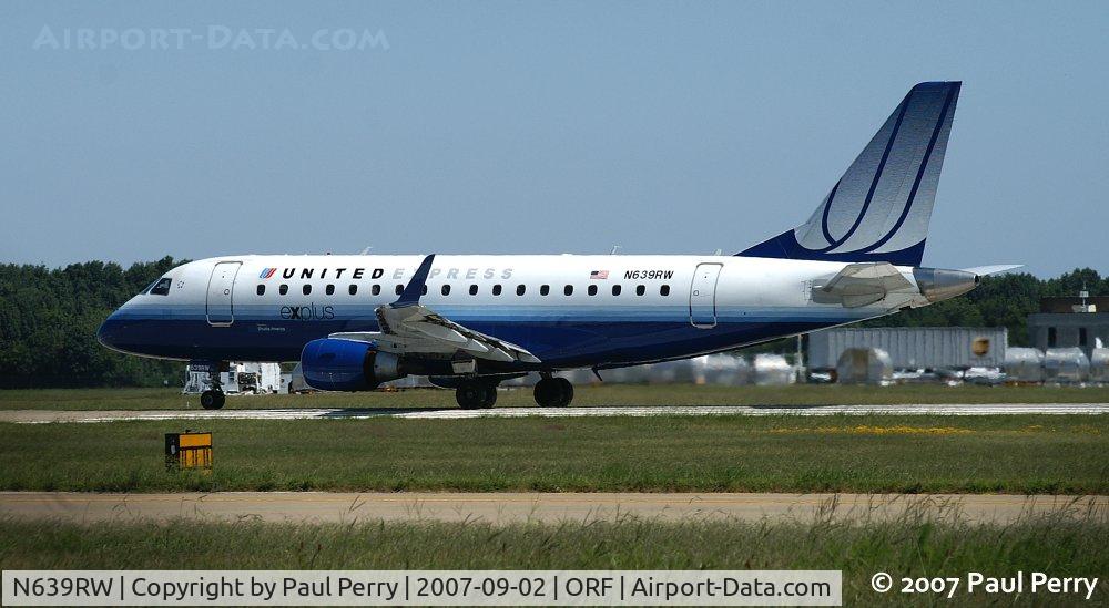 N639RW, 2004 Embraer 170SE (ERJ-170-100SE) C/N 17000057, Building some speed, ready to slip the surly bonds
