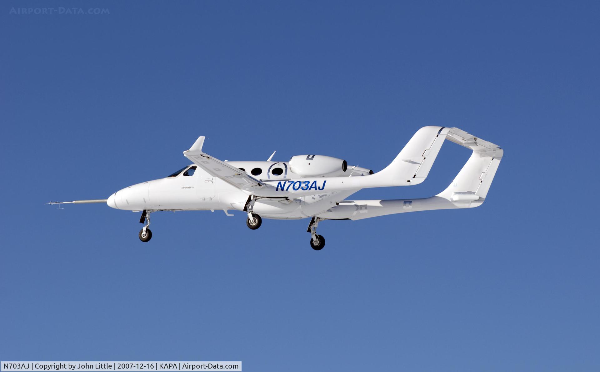 N703AJ, 2007 Adam Aircraft A700 C/N 0003, Approach to 17L
