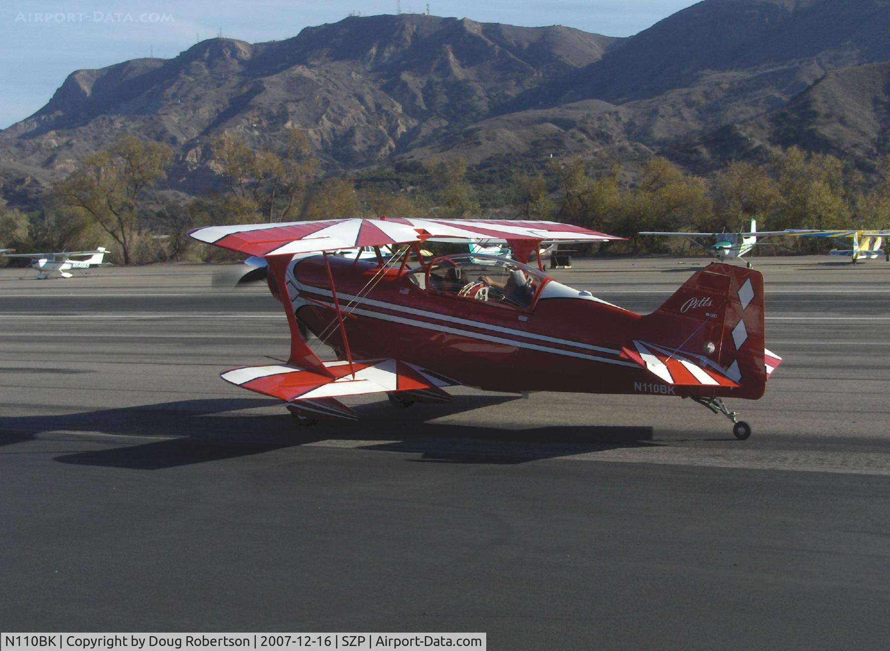 N110BK, 2007 Aviat Pitts S-2C Special C/N 6077, 2007 Aviat PITTS S-2C, Lycoming AEIO-540-D4A5 260 Hp, taxi back