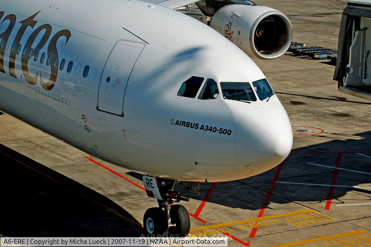 A6-ERE, 2004 Airbus A340-541 C/N 572, At the gate