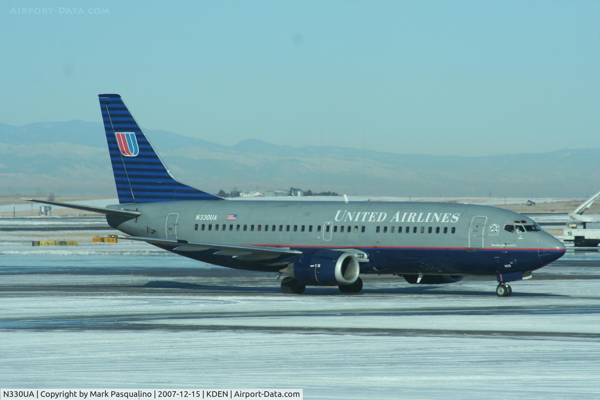 N330UA, 1988 Boeing 737-322 C/N 24191, Boeing 737-300
