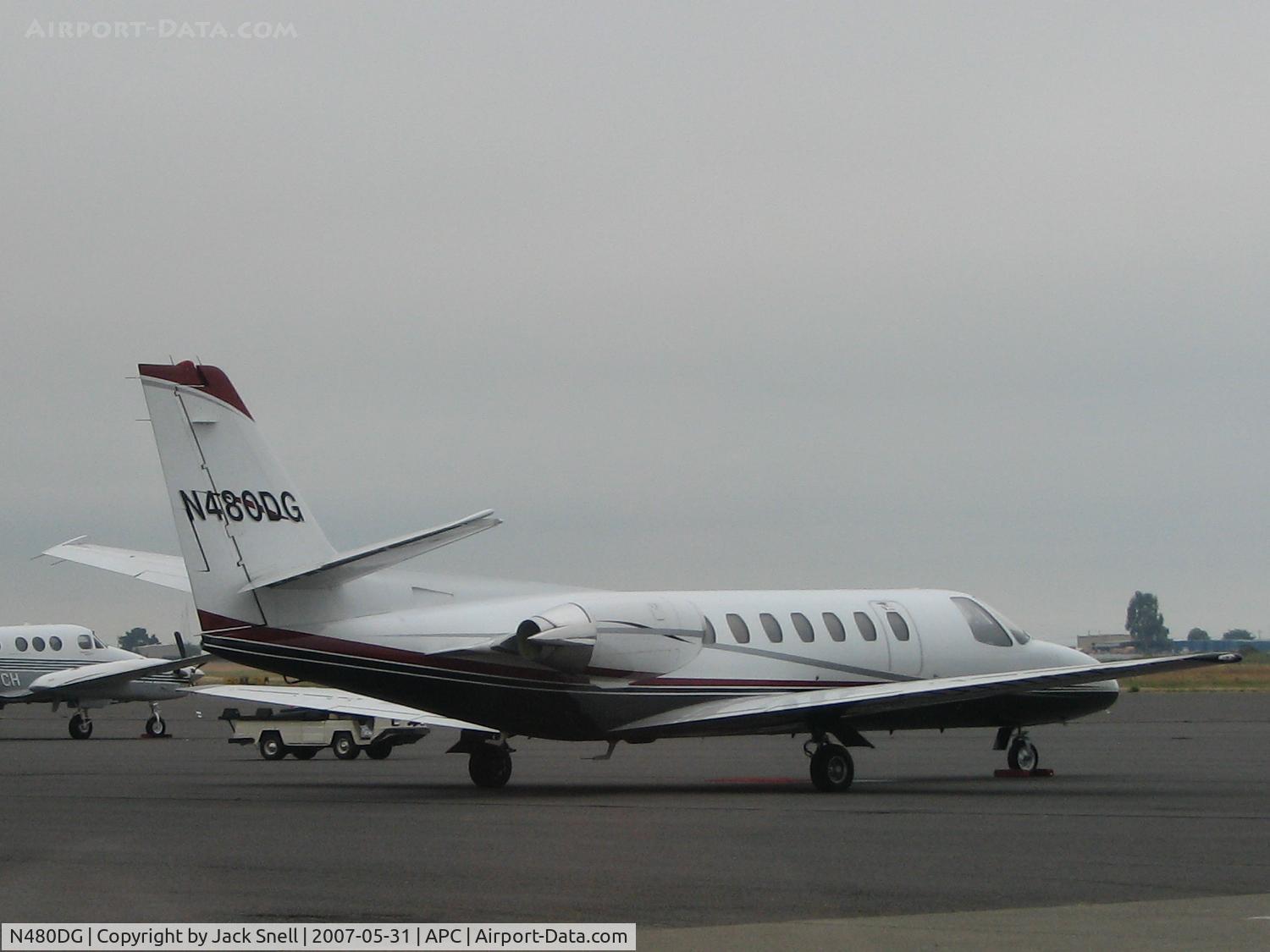 N480DG, Cessna 560 C/N 560-0015, Taken at the Nspa Cpunty Airport, Napa, CA.