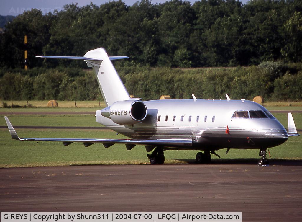 G-REYS, 2000 Bombardier Challenger 604 (CL-600-2B16) C/N 5467, Parked at the airport before the Formula One GP 2004