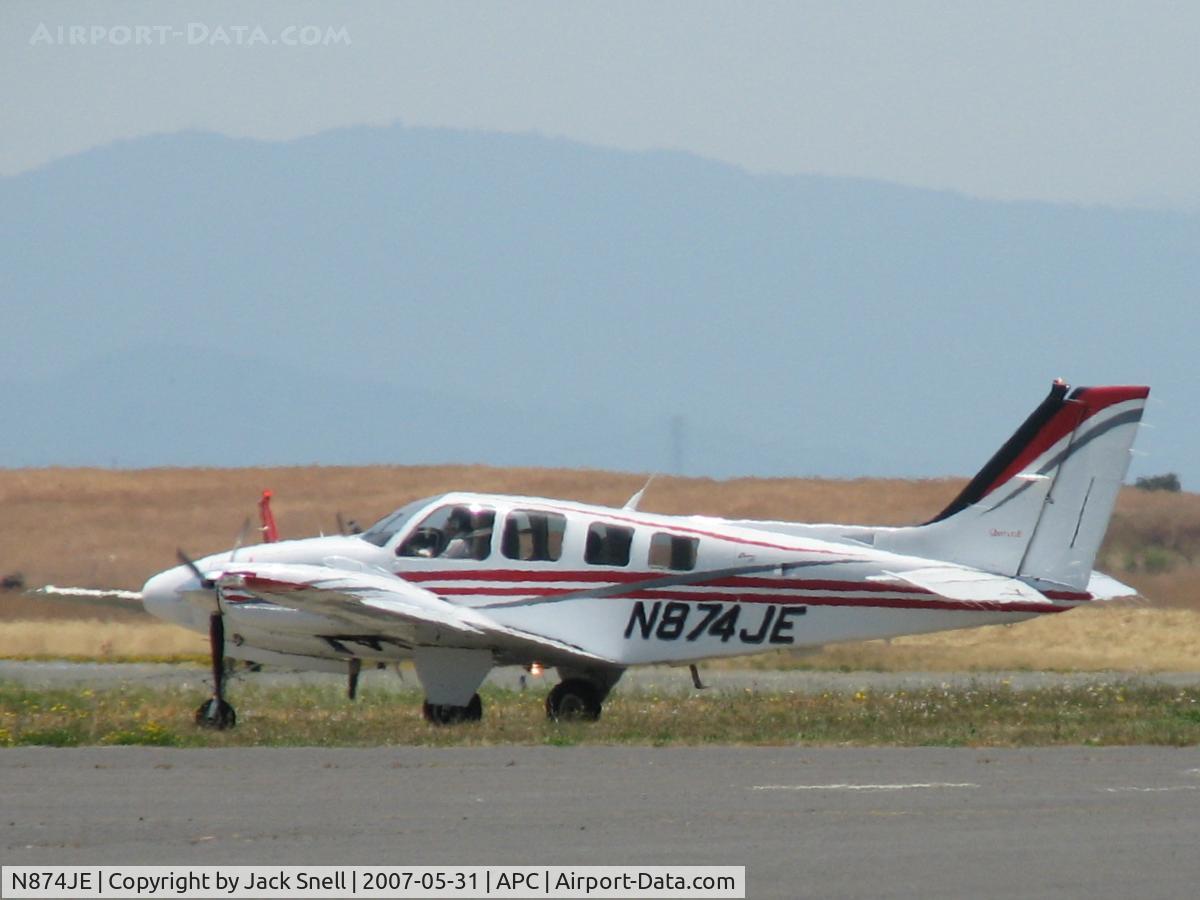 N874JE, Raytheon Aircraft Company 58 C/N TH-2045, Taken at the Nspa Cpunty Airport, Napa, CA.