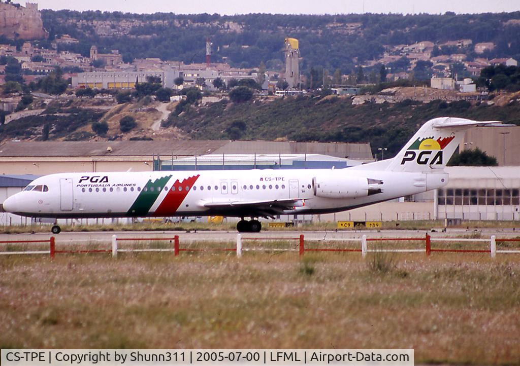 CS-TPE, 1991 Fokker 100 (F-28-0100) C/N 11342, Ready to take off rwy 31R