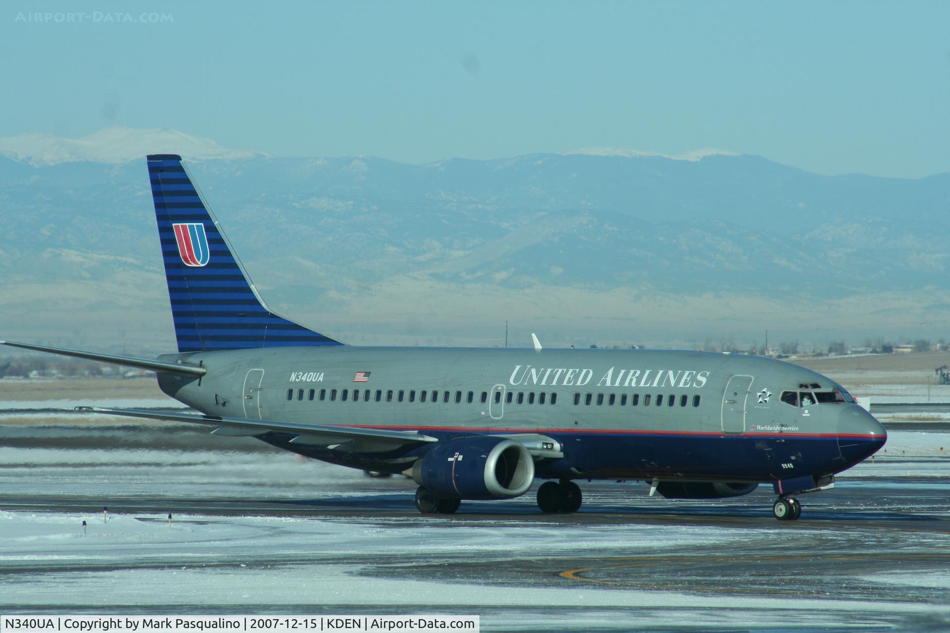 N340UA, 1988 Boeing 737-322 C/N 24244, Boeing 737-300
