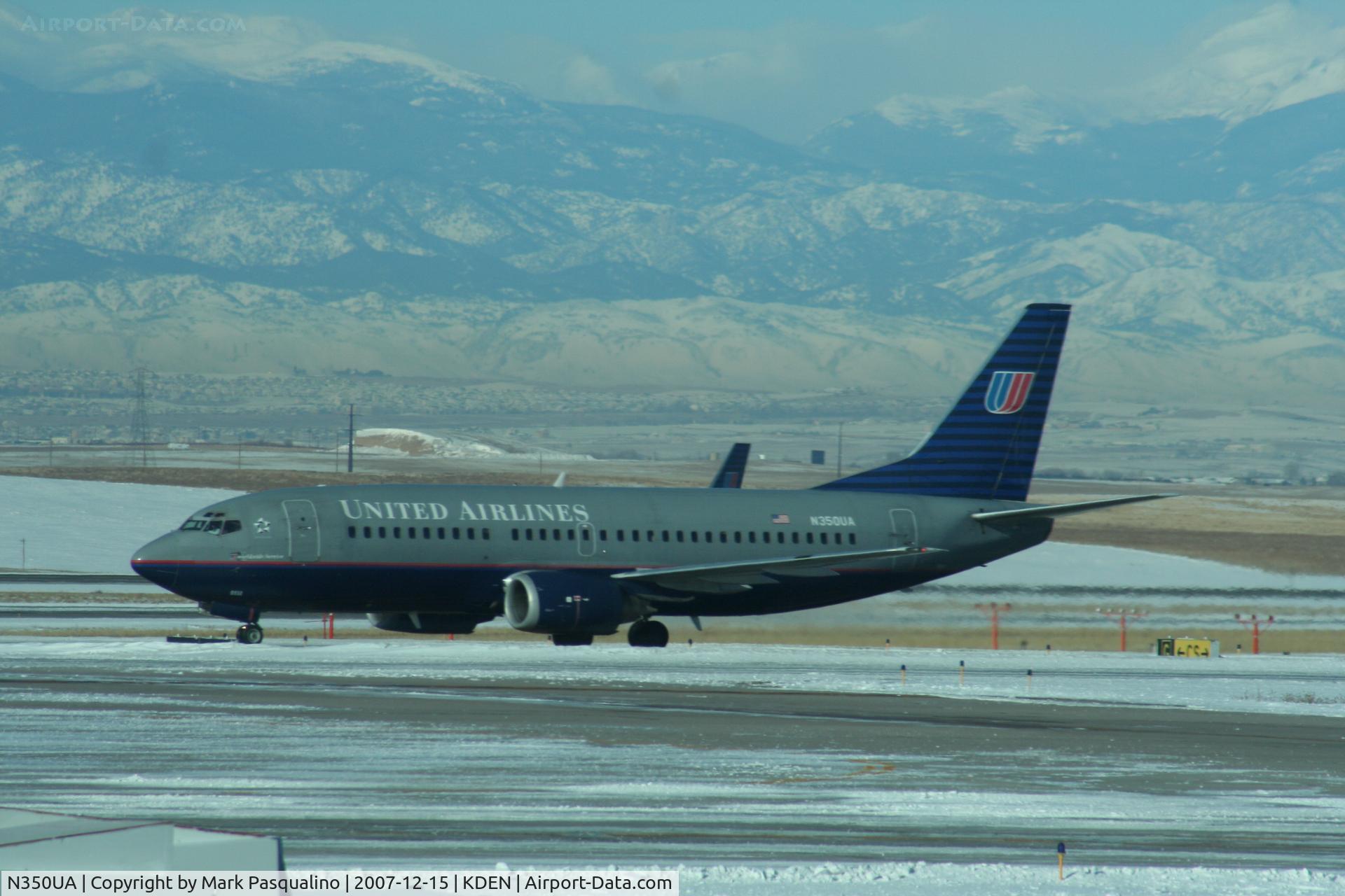 N350UA, 1989 Boeing 737-322 C/N 24301, Boeing 737-300