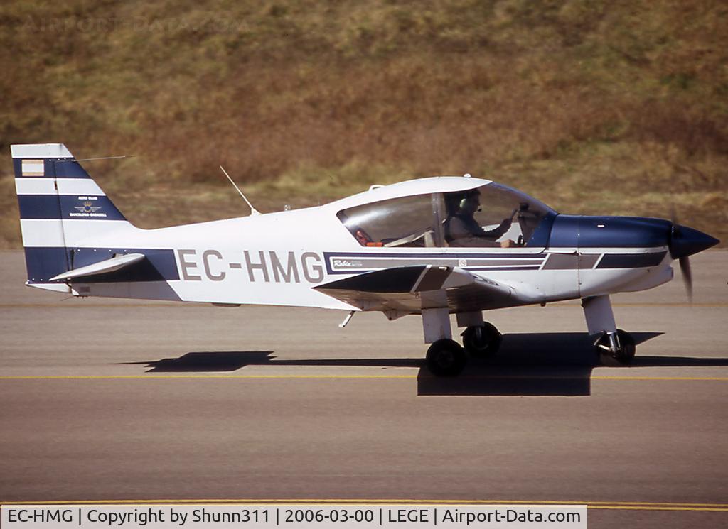 EC-HMG, 2000 Robin HR-200-120B C/N 350, Taxiing holding point rwy 20 for departure