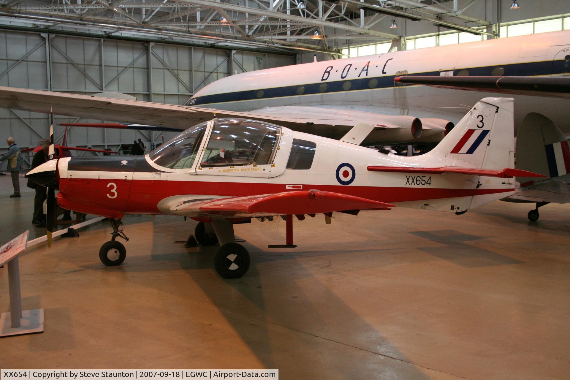 XX654, 1974 Scottish Aviation Bulldog T.1 C/N BH.120/312, Taken at Cosford 18th September 2007