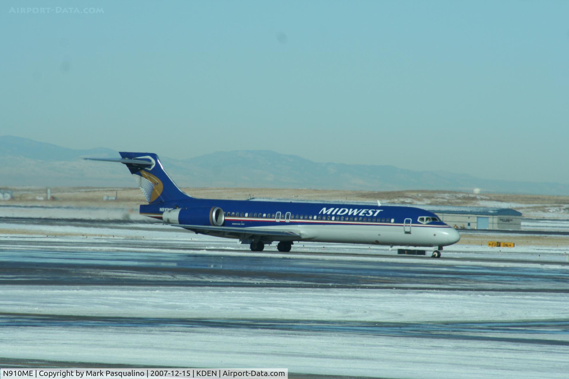 N910ME, 2003 Boeing 717-2BL C/N 55174, Boeing 717-200