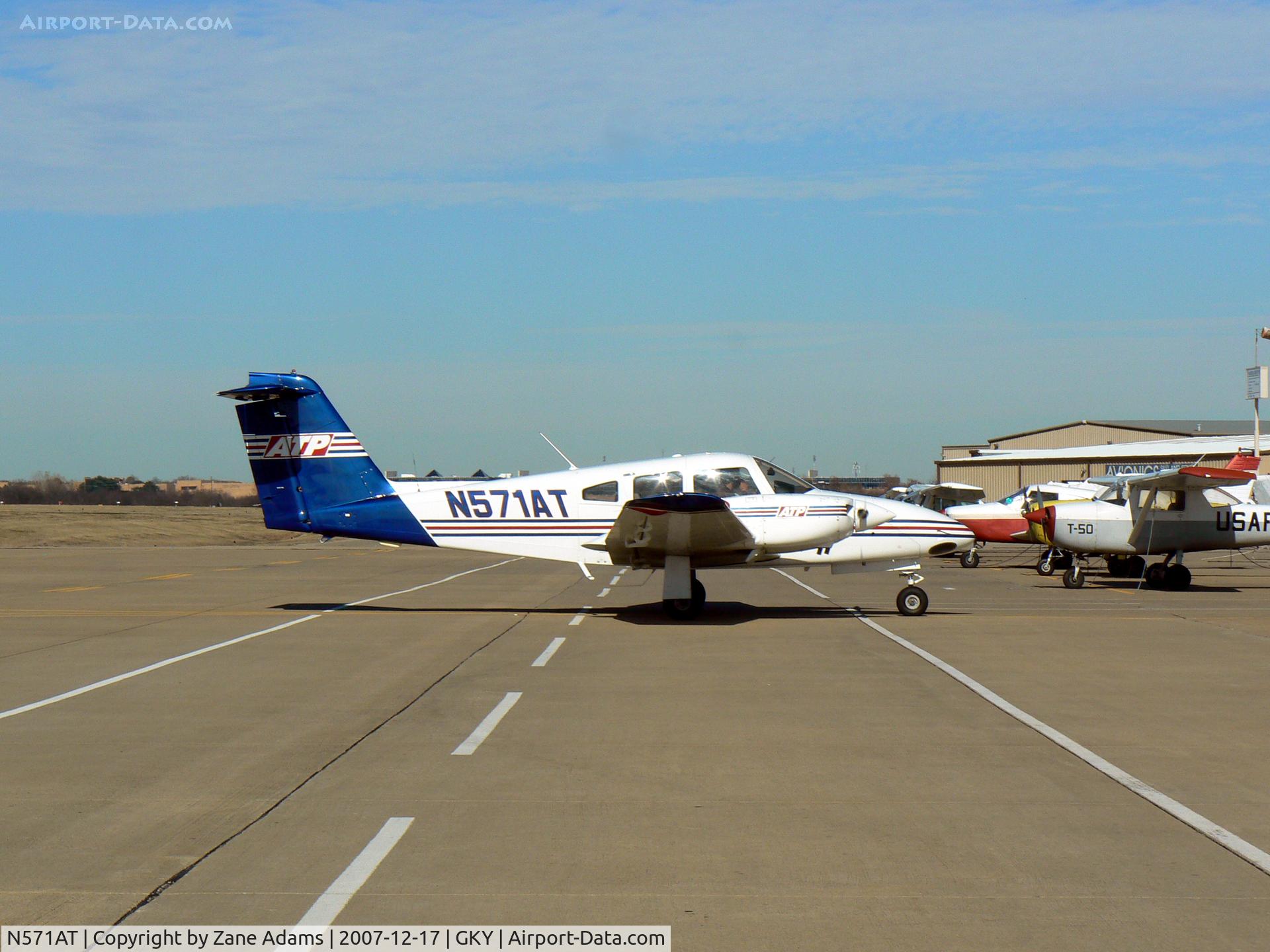 N571AT, 2005 Piper PA-44-180 Seminole C/N 4496193, Flight Training - ATP