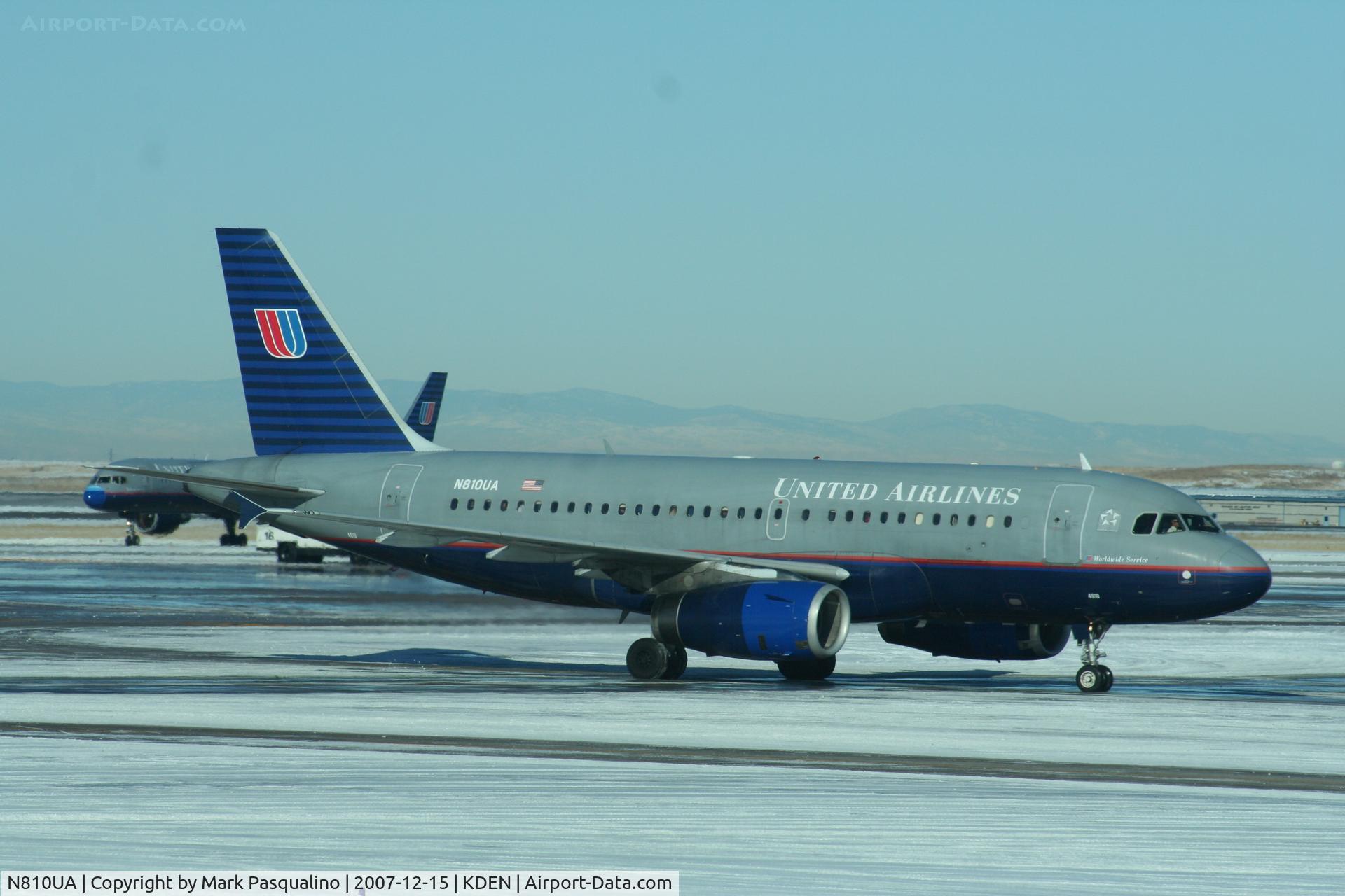 N810UA, 1998 Airbus A319-131 C/N 843, Airbus A319
