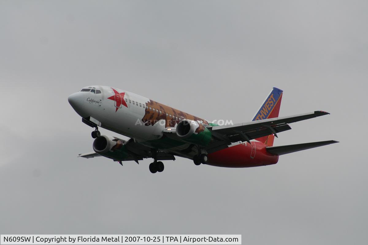N609SW, 1995 Boeing 737-3H4 C/N 27929, California One