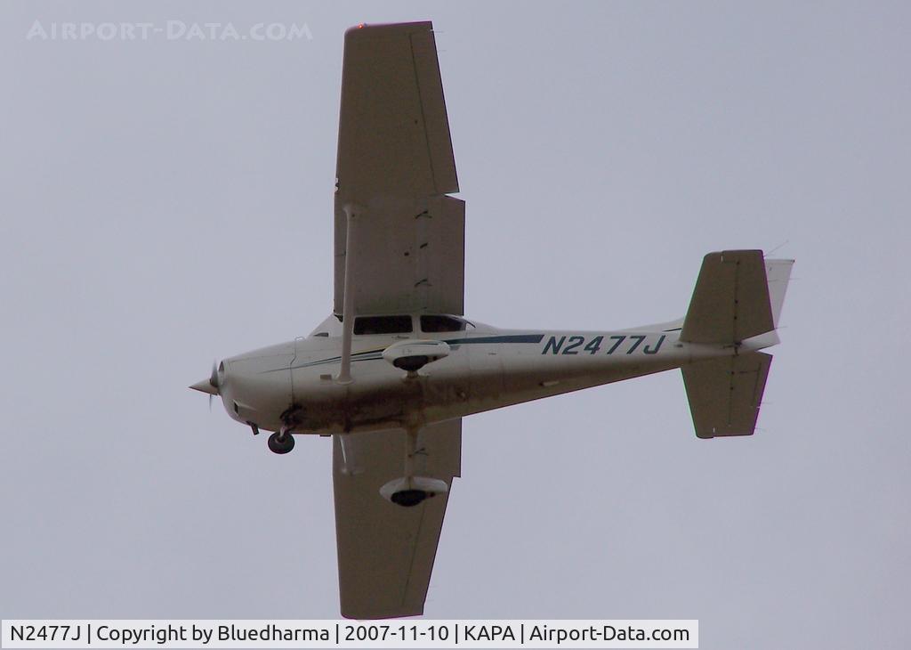 N2477J, 2001 Cessna 172S C/N 172S8802, Approach to 17L