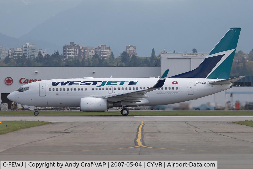 C-FEWJ, 2005 Boeing 737-7CT C/N 32769, Wsetjet 737-700