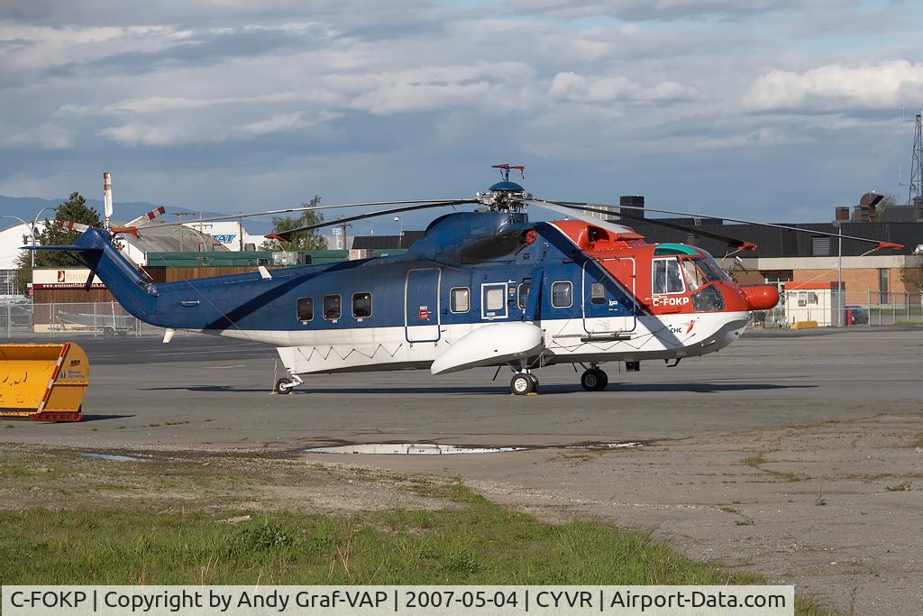 C-FOKP, 1965 Sikorsky S-61N C/N 61297, CHC Helicopter S-61