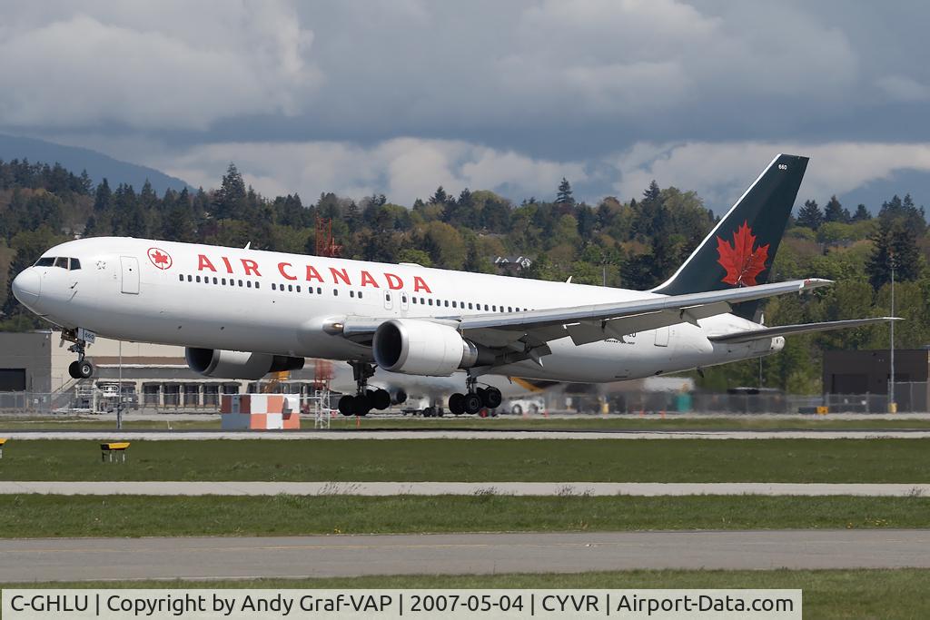 C-GHLU, 2001 Boeing 767-333 C/N 30851, Air Canada 767-300