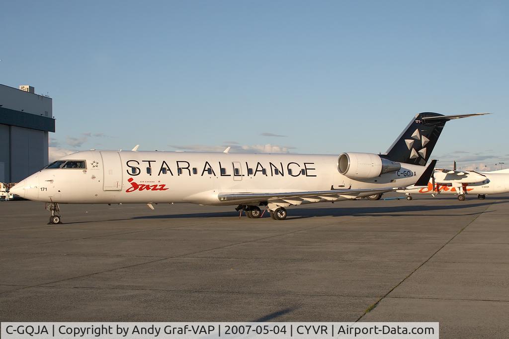 C-GQJA, 2004 Canadair CRJ-100ER (CL-600-2B19) C/N 7963, JAZZ CRJ
