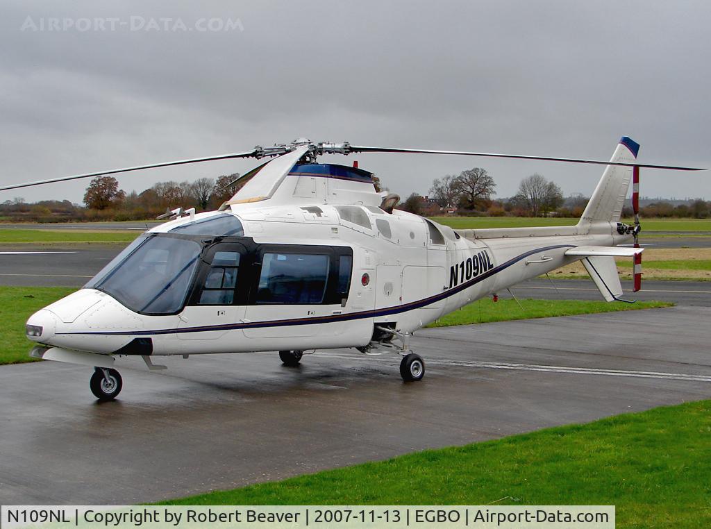 N109NL, 1988 Agusta A109A II C/N 7415, Agusta A109A II