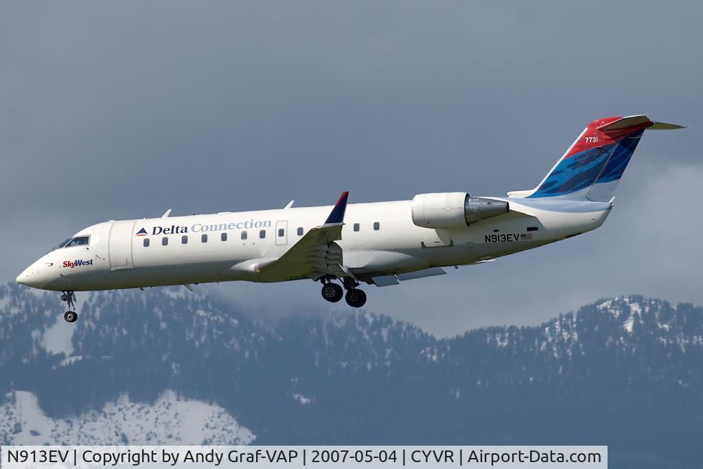 N913EV, 2002 Bombardier CRJ-200ER (CL-600-2B19) C/N 7731, Delta Connection CRJ